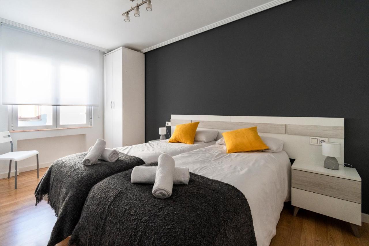 Appartement Apartamento céntrico reformado junto Plaza Guzmán à León Extérieur photo
