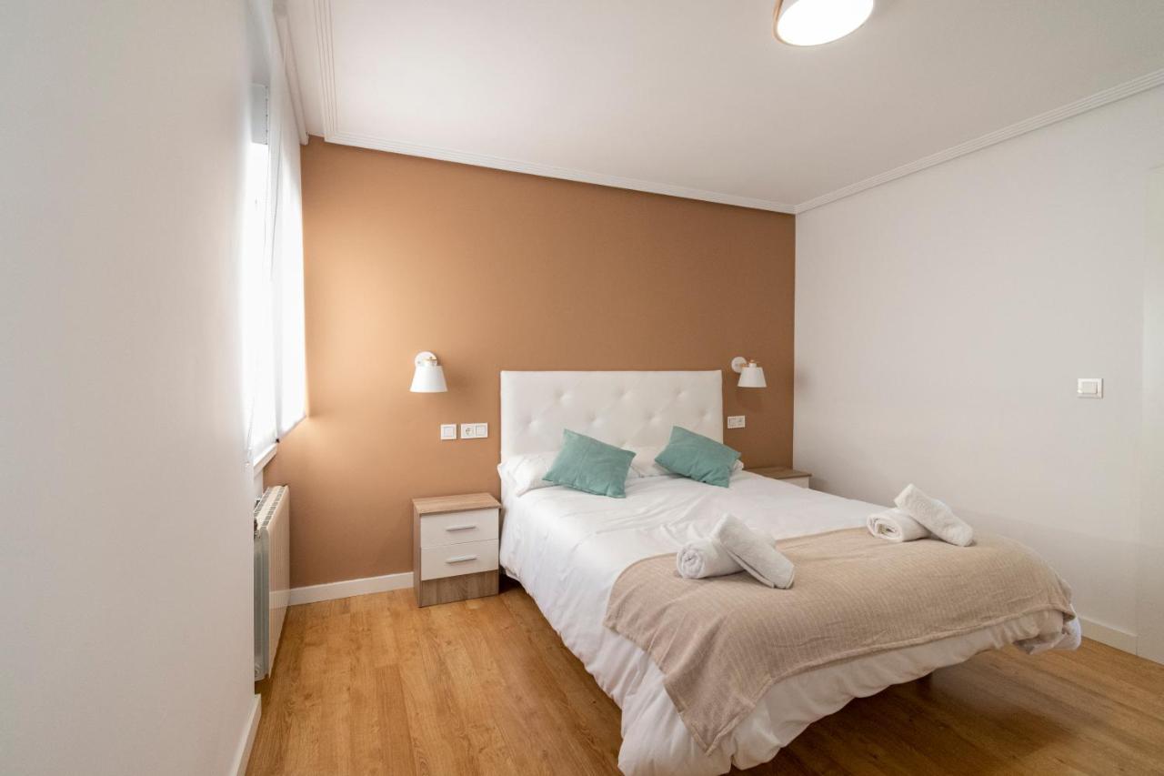 Appartement Apartamento céntrico reformado junto Plaza Guzmán à León Extérieur photo